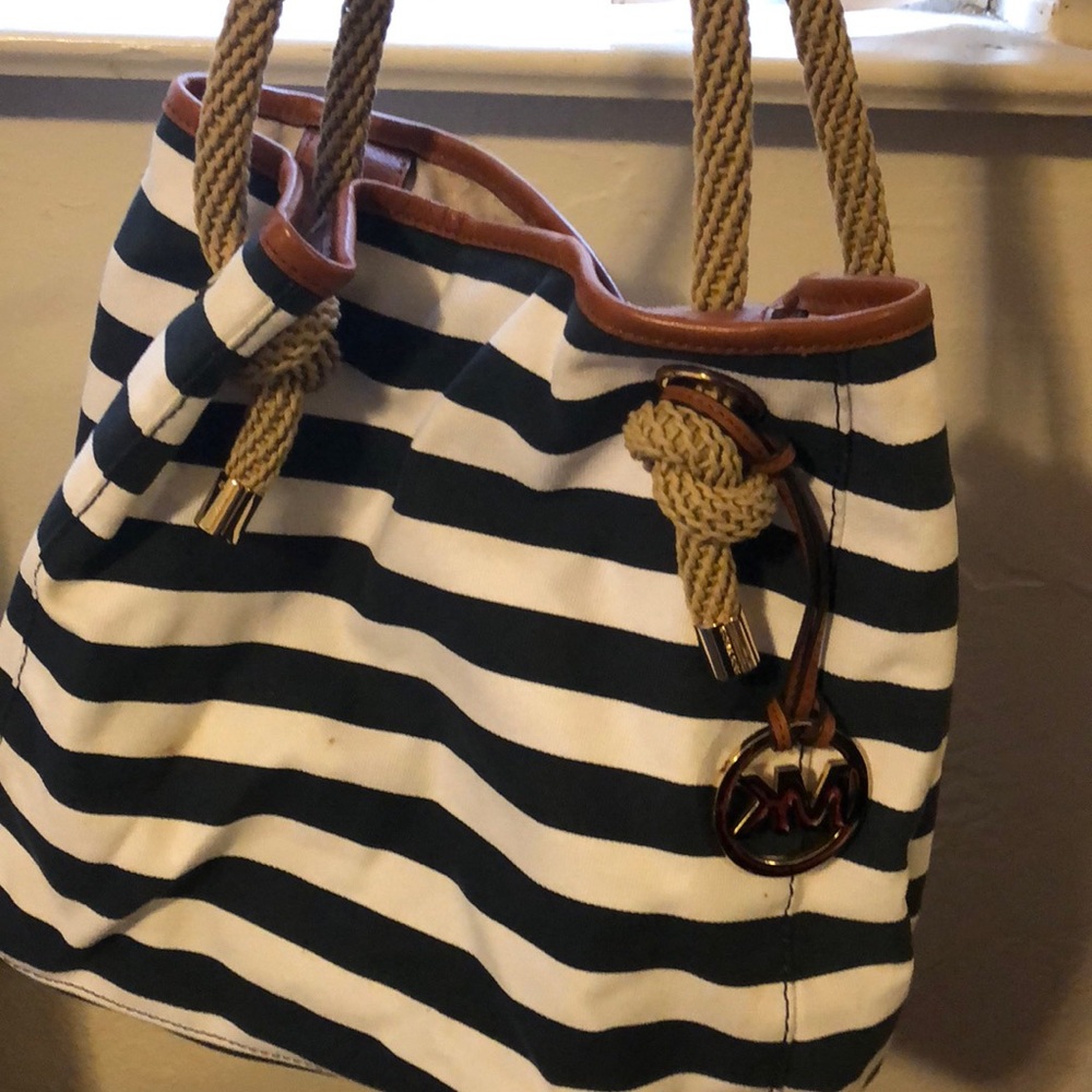 Mk shoulder bag